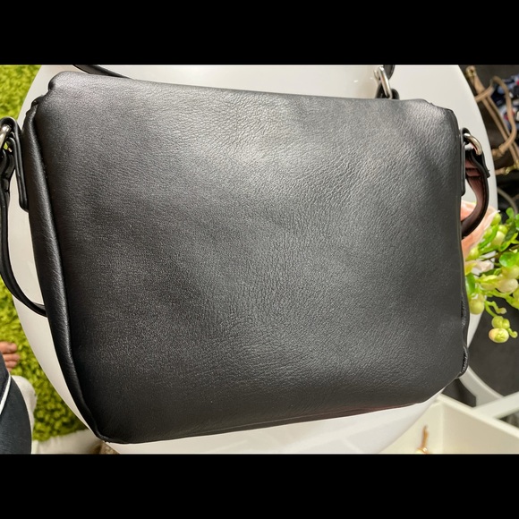 Preloved JAG crossbody flap bag - Picture 4 of 9